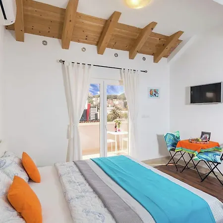 Modern Apartment In Dubrovnik Croatia With Private Balcony Apartmán